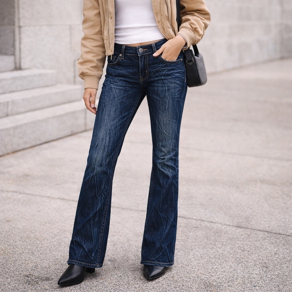Joe’s Jeans Provocateur Bootcut Denim | Dark Wash | Size 28